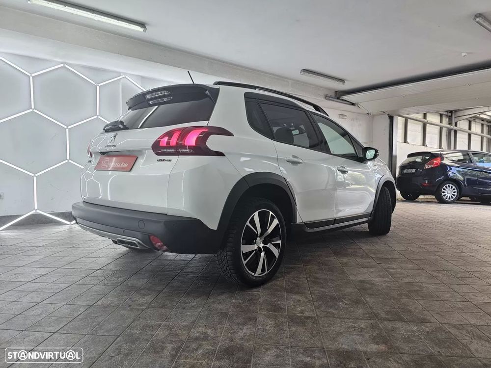 Peugeot 2008 1.2 PureTech GT Line EAT6 - 17
