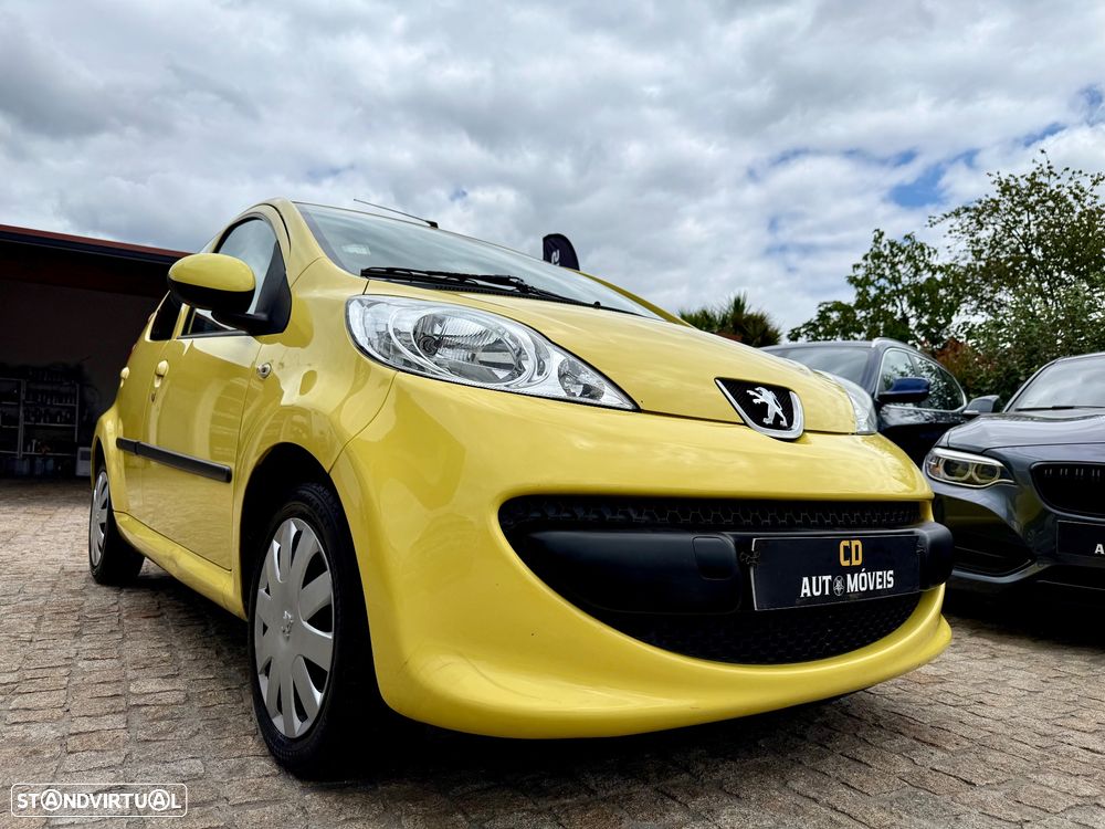 Peugeot 107 1.0 Urban - 28