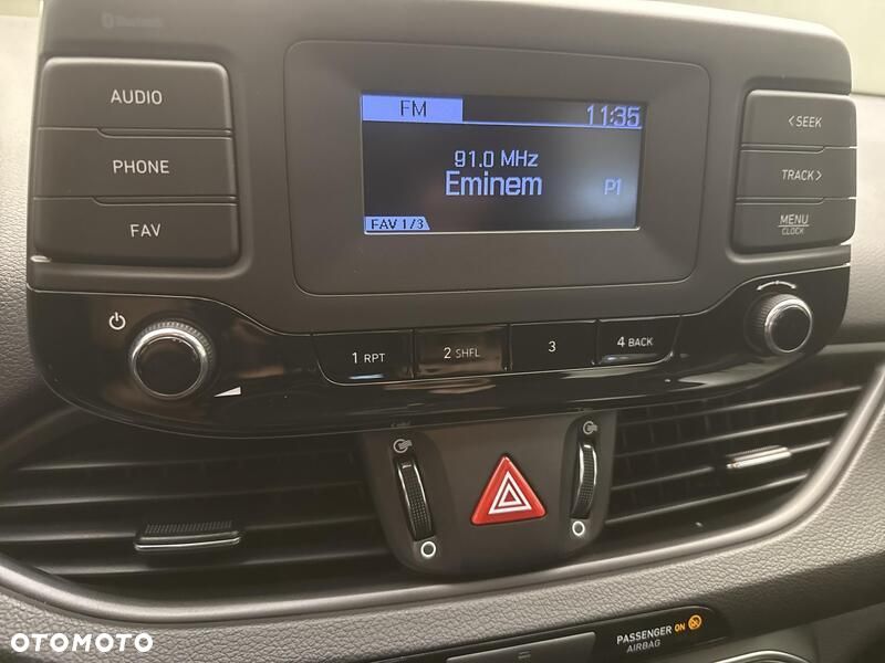 Hyundai i30 1.5 DPI Modern - 15