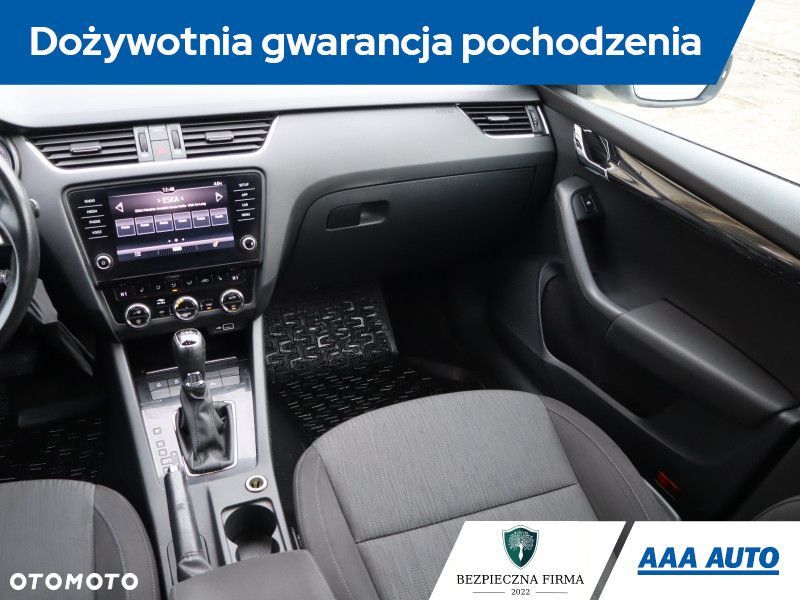 Skoda Octavia - 10
