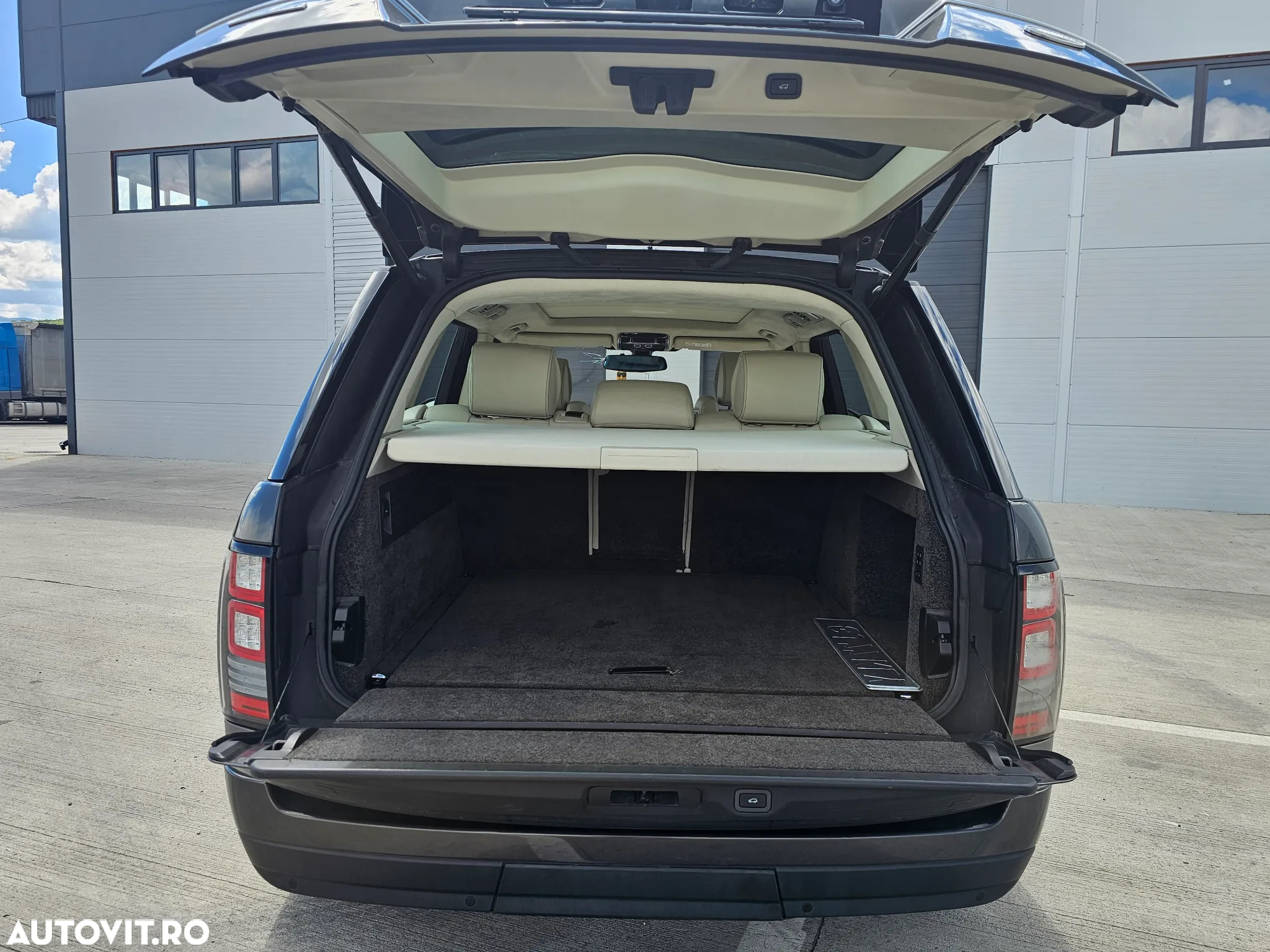 Land Rover Range Rover 3.0 I TDV6 Autobiography - 10