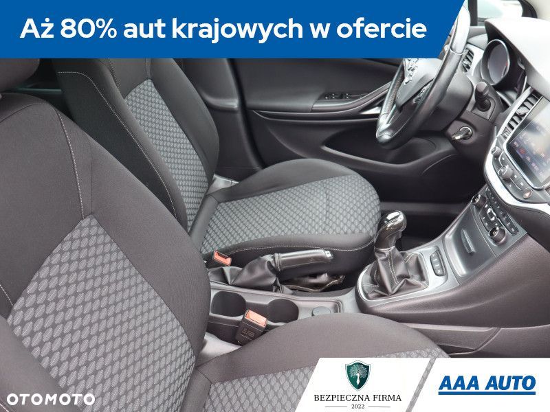 Opel Astra - 11