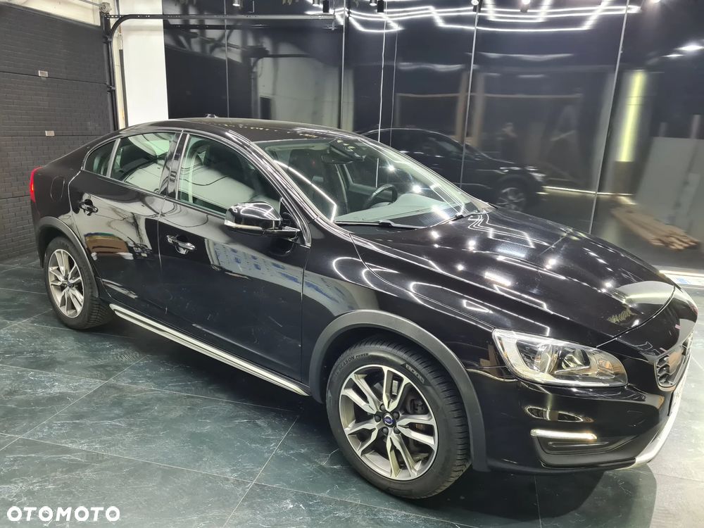 Volvo S60 Cross Country D3 Geartronic Pro - 4