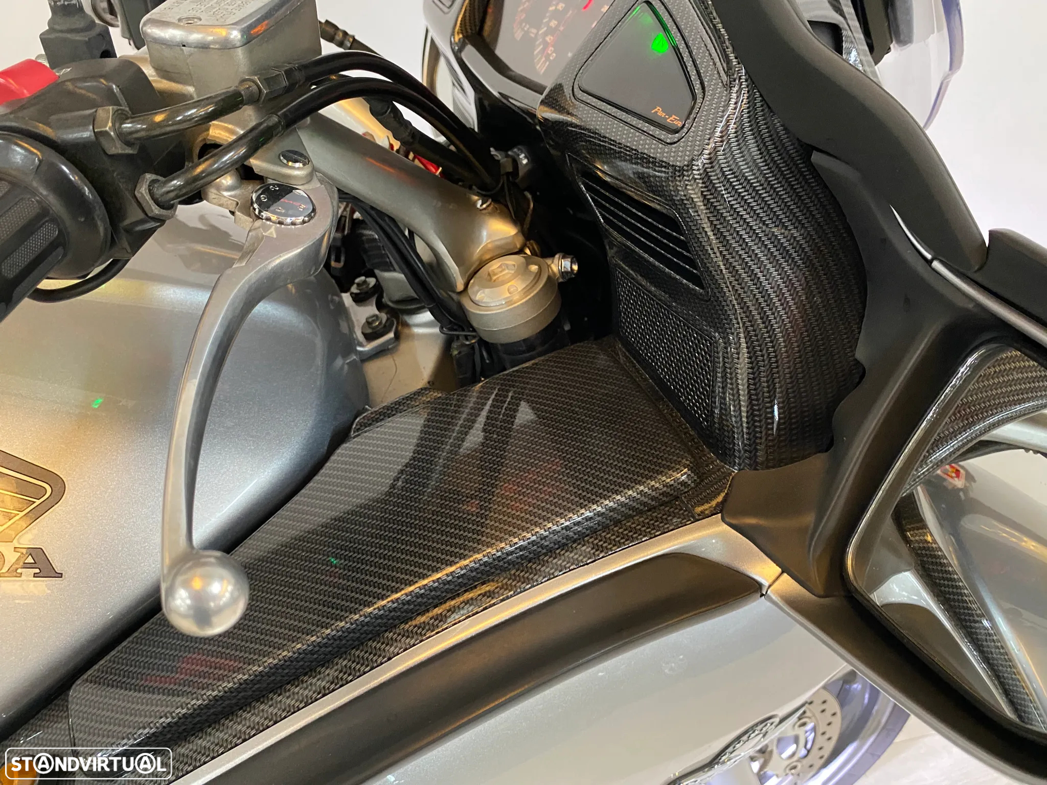 Honda Pan European ST 1300A - 13