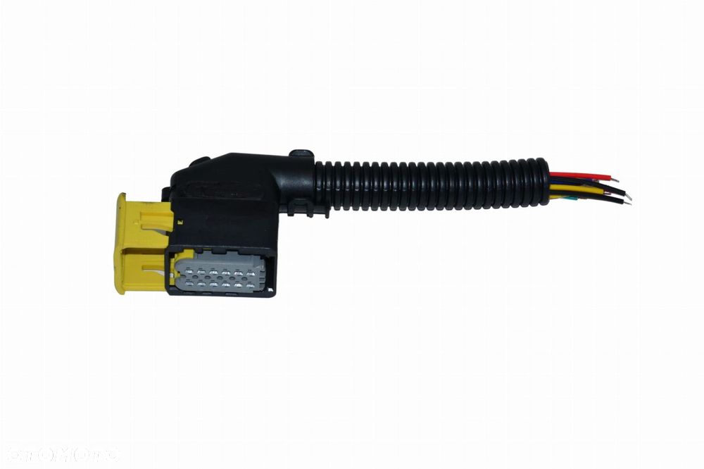 5802476874 ; 5802476873 Iveco Daily 2019 2022 wtyczka lampy przedniej - 1