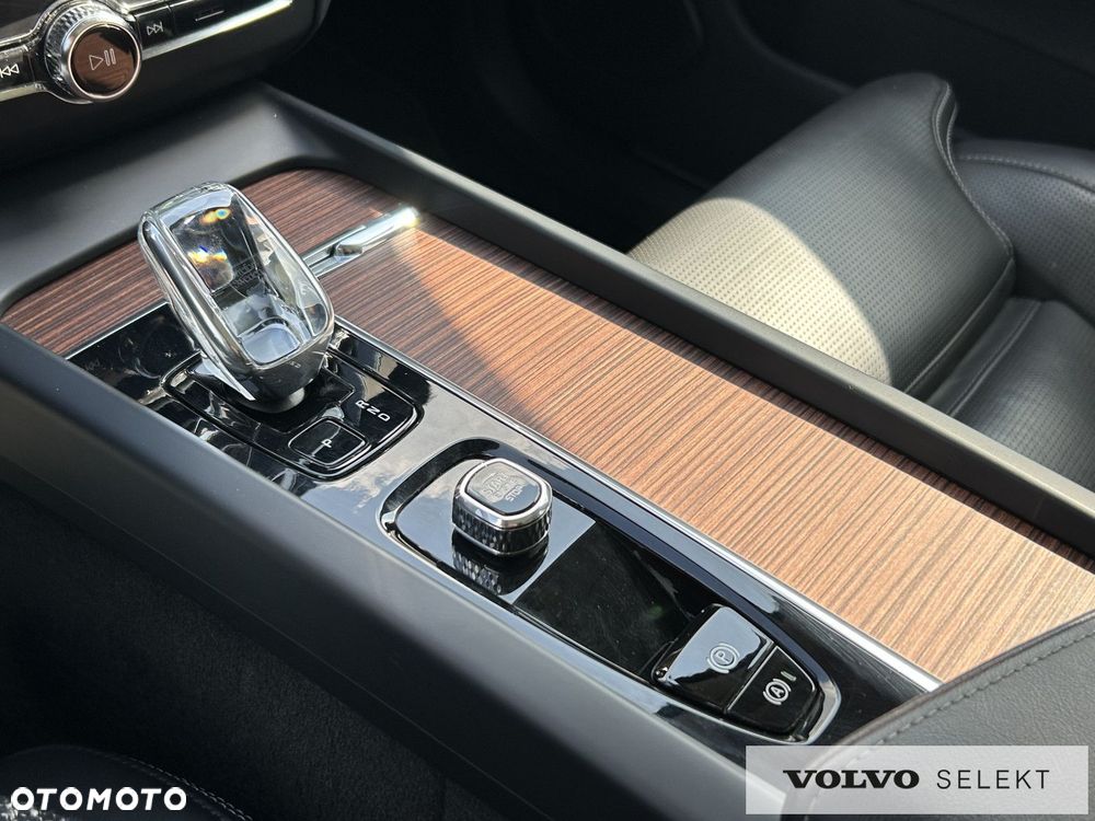 Volvo XC 60 - 23