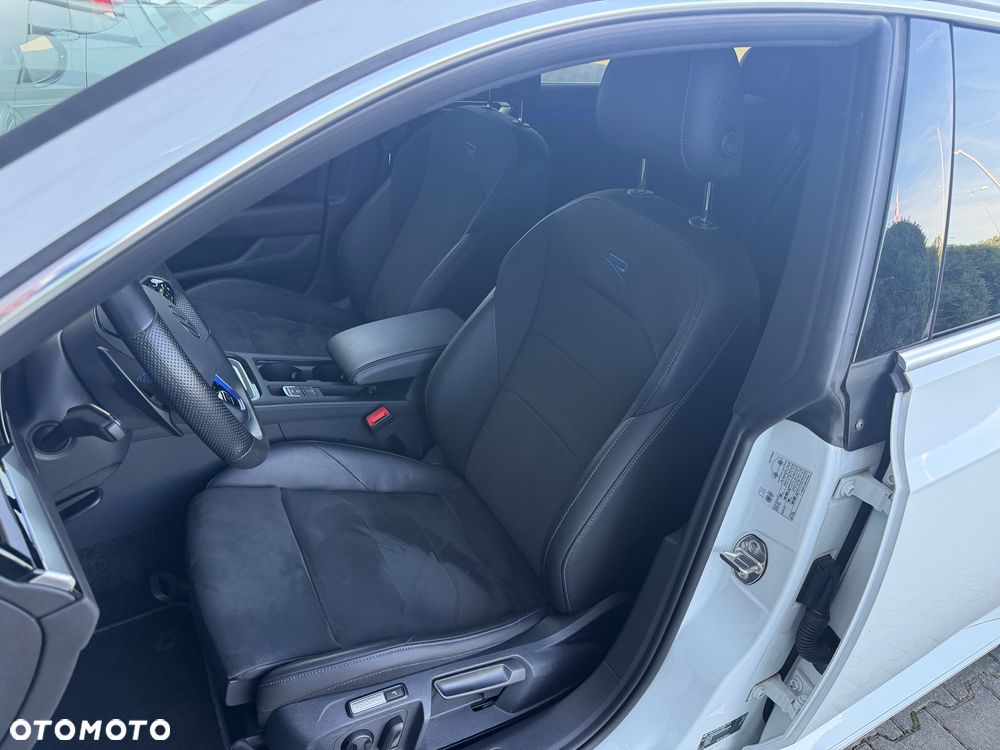 Volkswagen Arteon 2.0 TSI 4Motion R DSG - 16