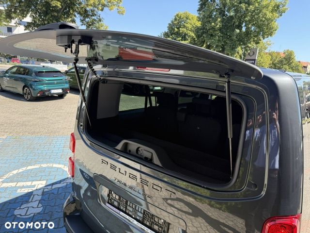 Peugeot Traveller 2.0 BlueHDi Long Business EAT8 - 12