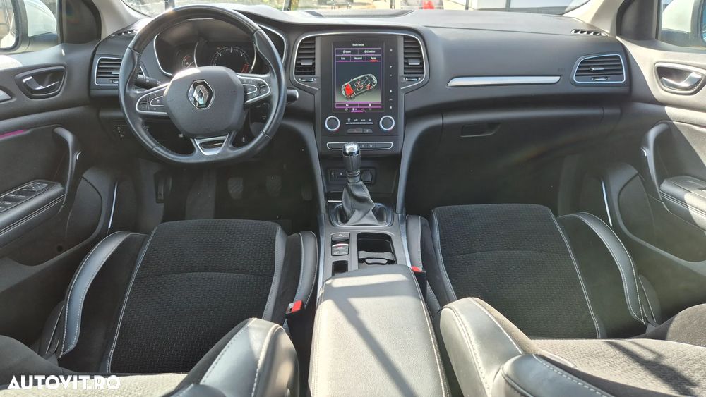 Renault Megane - 12