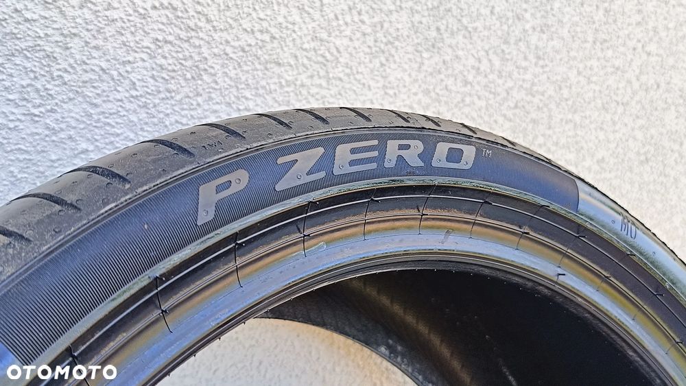 2x Opona letnia Pirelli P Zero (PZ4) 255/35R19 96Y XL FR MO/ DOT 0226 - 6
