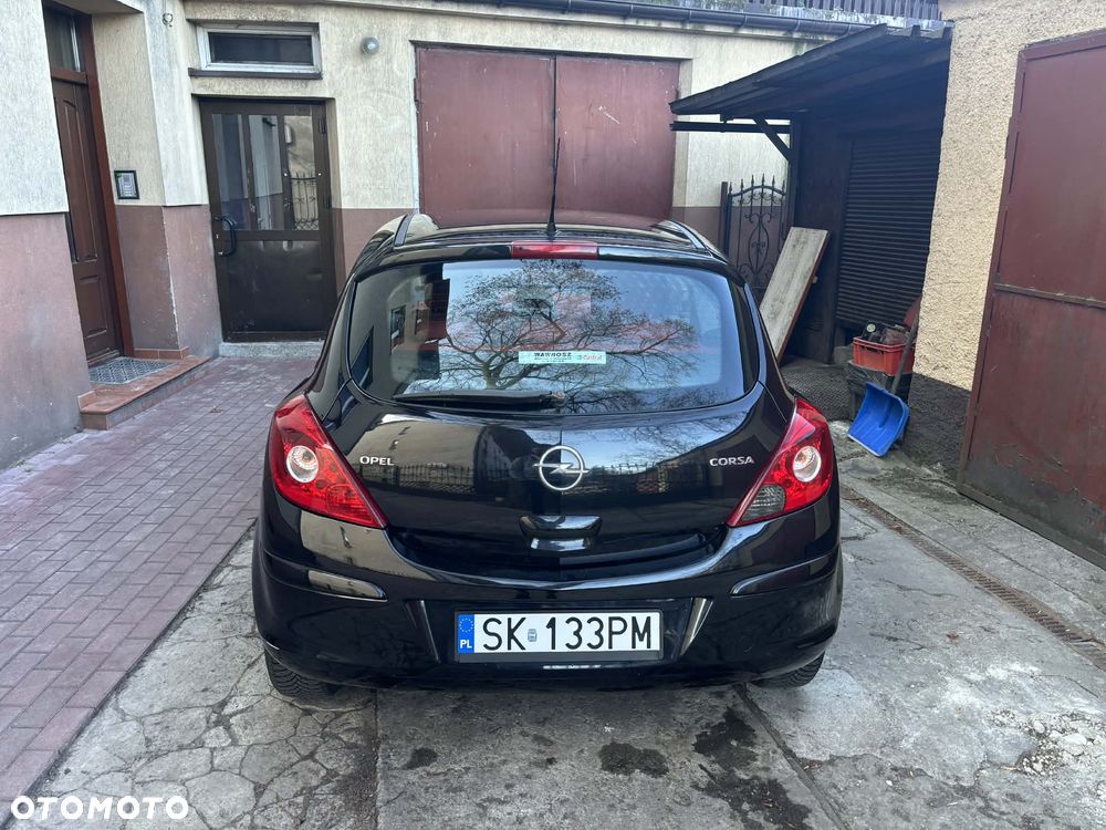 Opel Corsa 1.4 16V Enjoy - 4