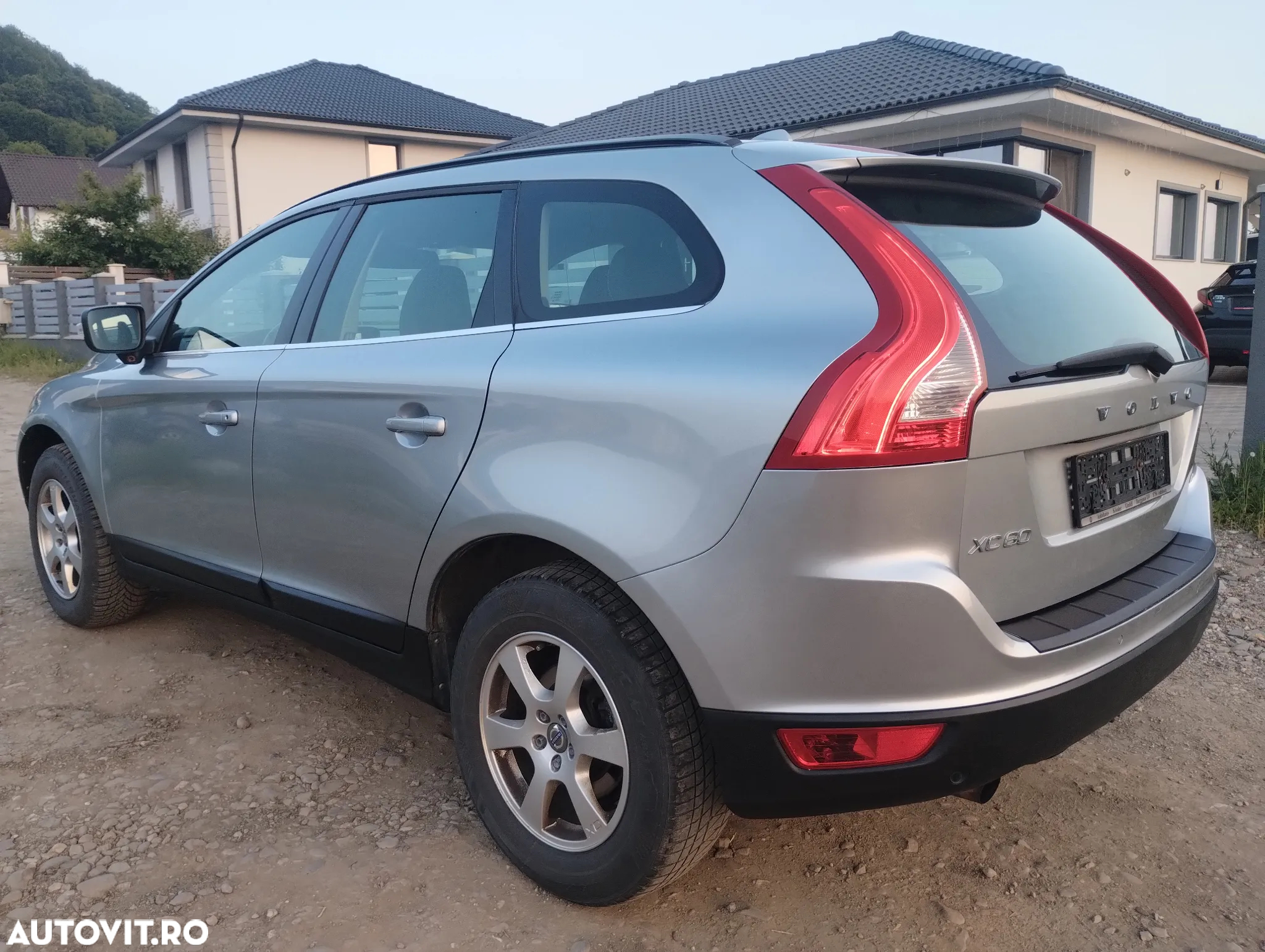 Volvo XC 60 - 4