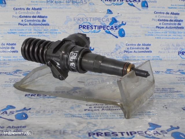 Injetor 038130073BN VW POLO 2006 1.4TDI 70CV 5P CINZA - 3