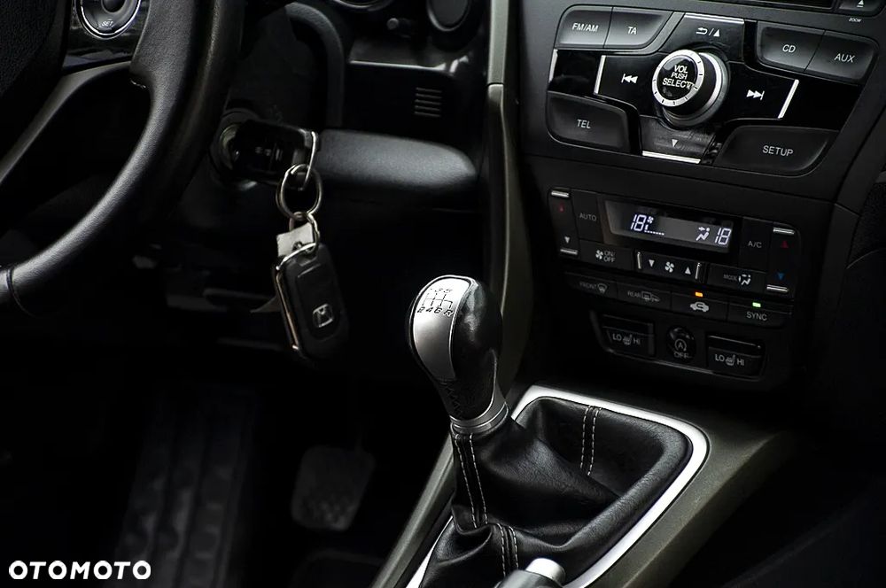 Honda Civic 1.8 i-VTEC Lifestyle - 25