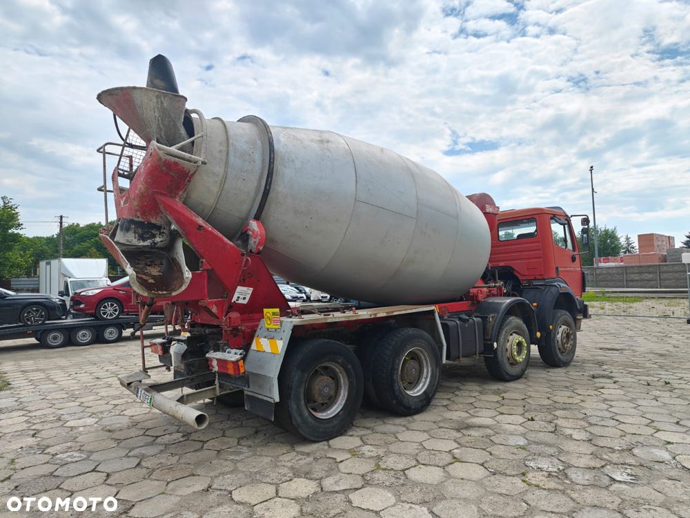Mercedes-Benz SK 3334 - 5