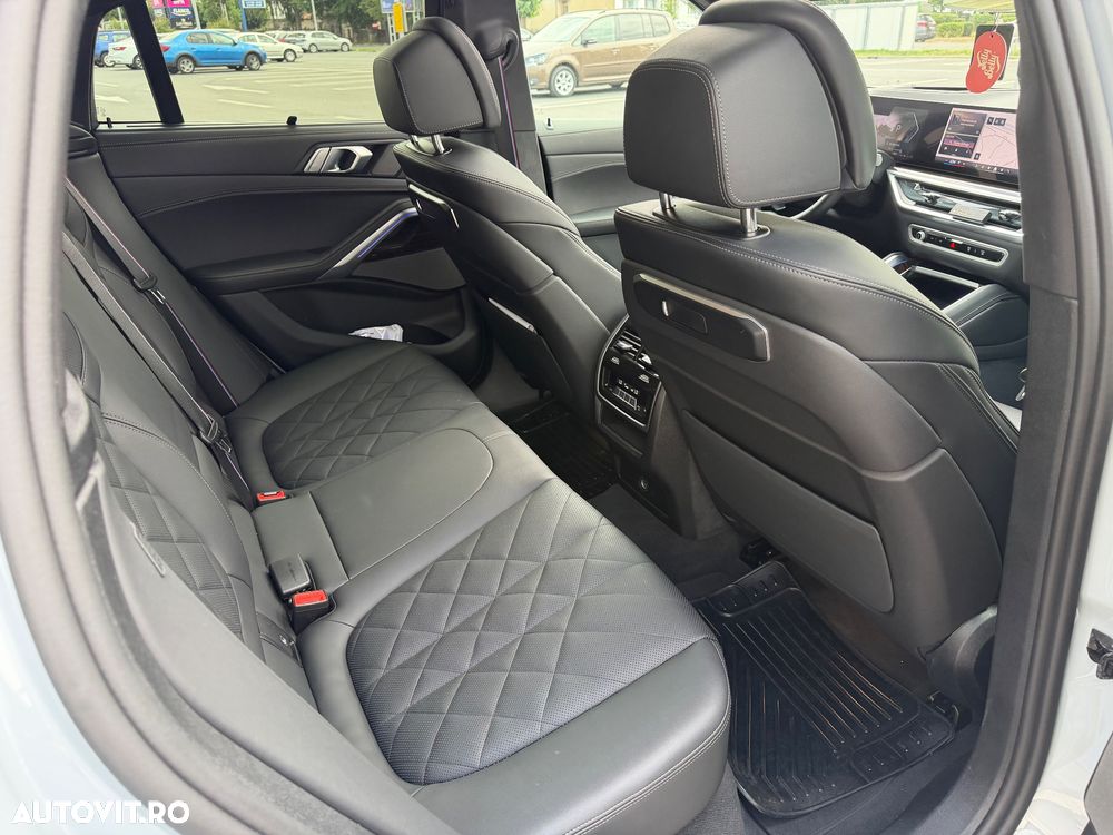 BMW X6 xDrive30d AT MHEV - 11