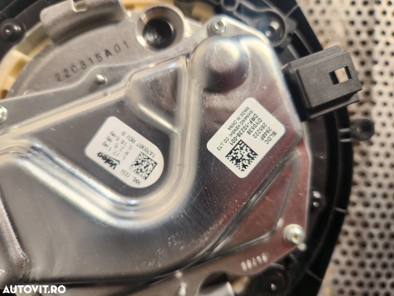 Aeroterma Ventilator Bord Habitaclu Bmw X3 G01 X4 G02 G20 G21 G22 G23 G42 G30 G31 Cod T Volan Stang - 2