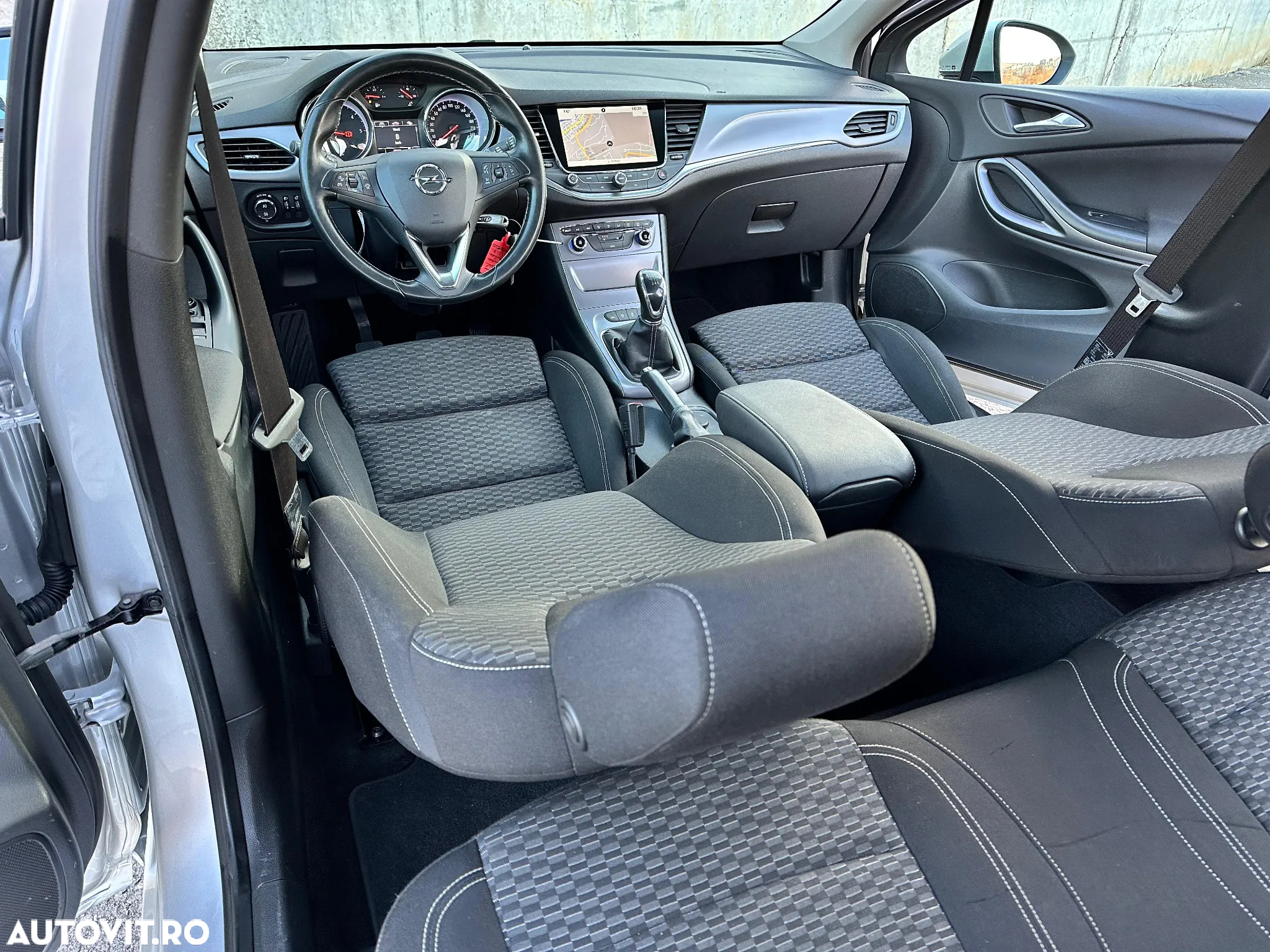 Opel Astra 1.6 CDTI ECOTEC Start/Stop Active - 17