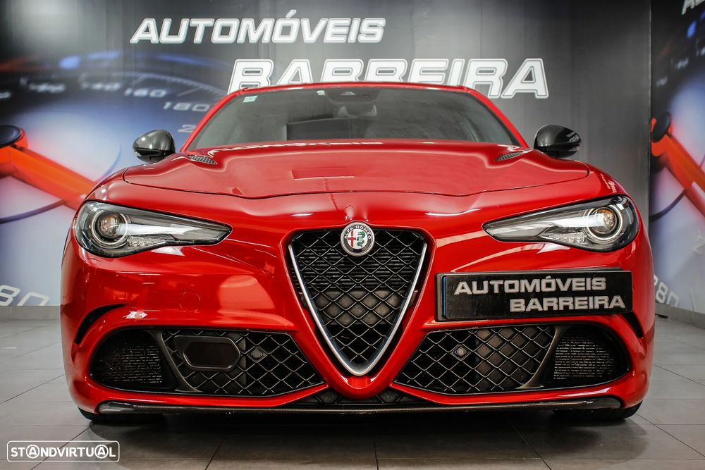 Alfa Romeo Giulia 2.9 Bi-Turbo Quadrifoglio AT8 - 21