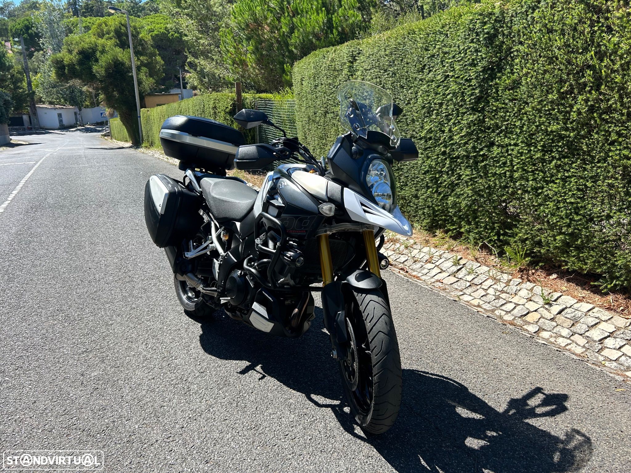 Suzuki V Strom 1000 - 1
