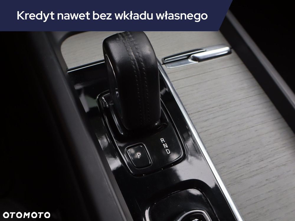 Volvo V60 Cross Country - 23