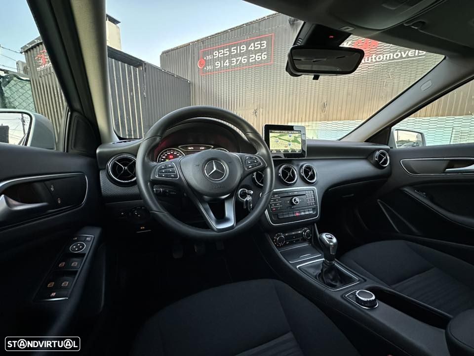 Mercedes-Benz A 180 CDI (BlueEFFICIENCY) - 10
