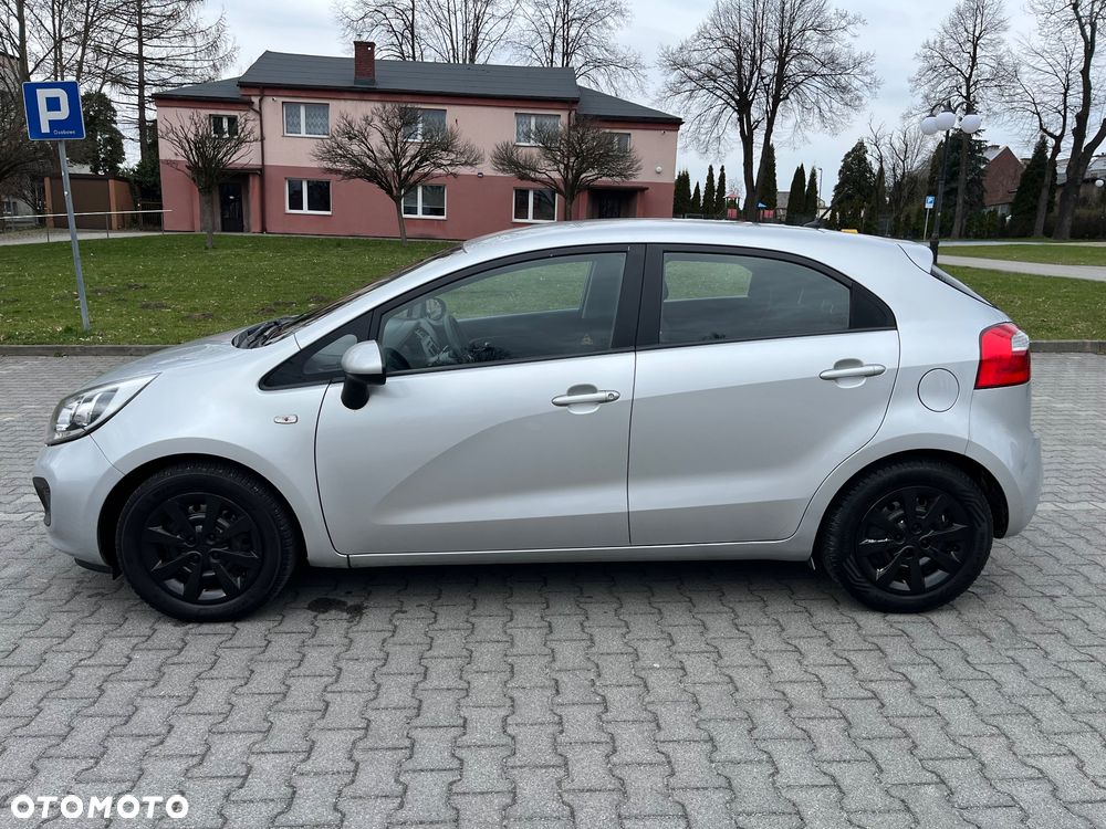 Kia Rio 1.1 crdi M - 16