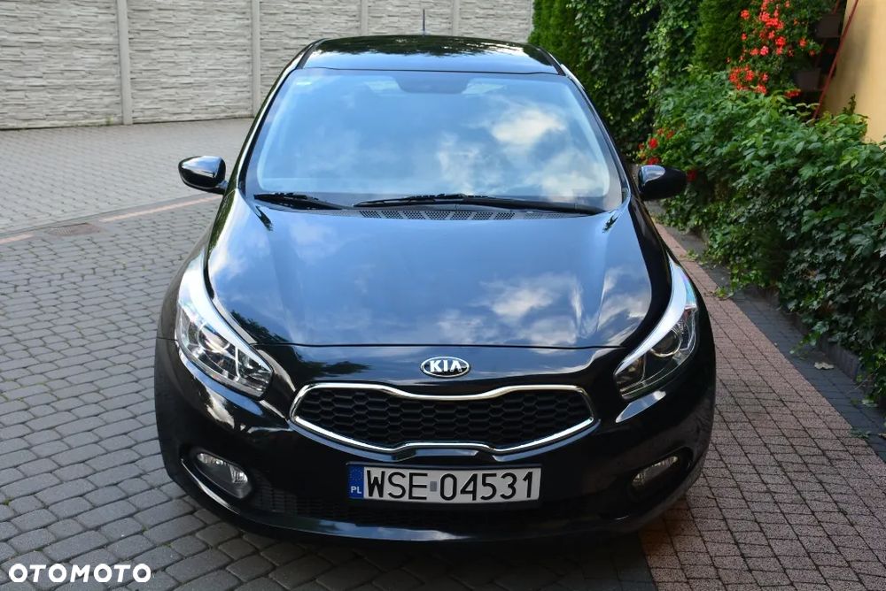 Kia Ceed 1.6 GDI L Business Line - 15