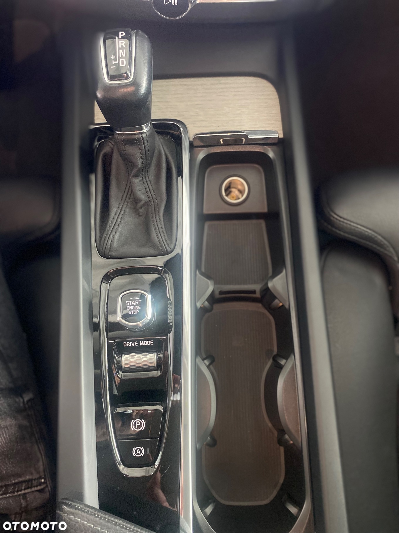 Volvo XC 60 T5 Inscription - 17
