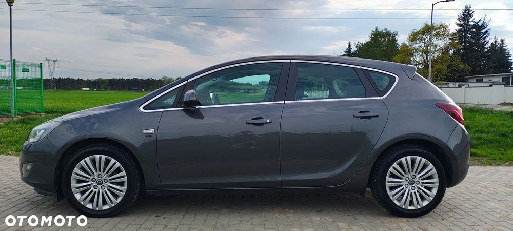 Opel Astra 1.4 Turbo - 1