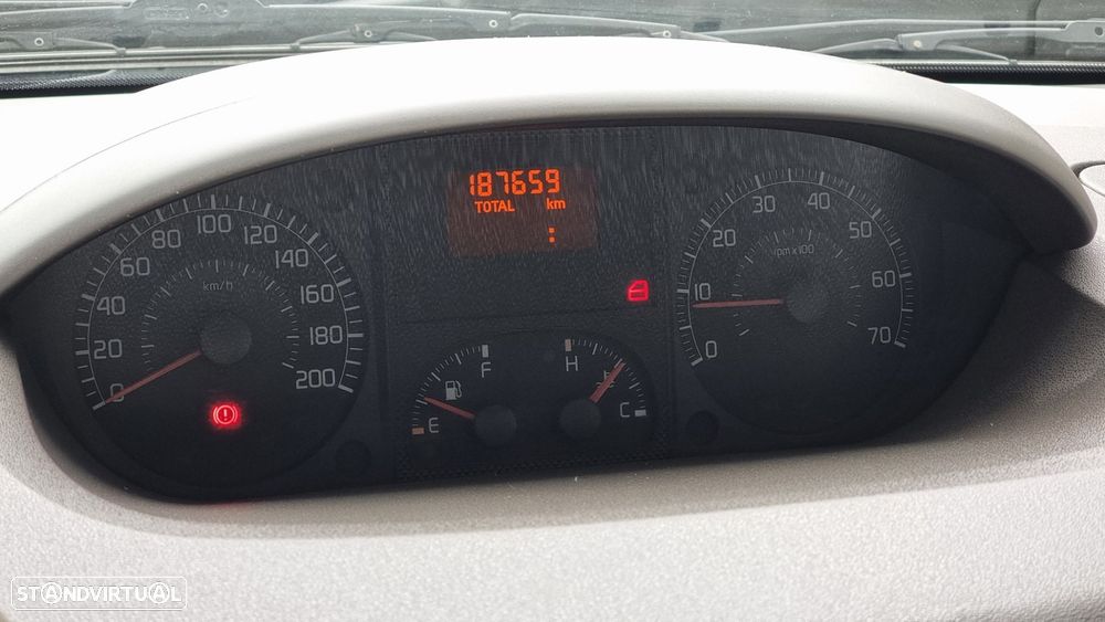 Fiat Idea 1.2 16V Active - 15