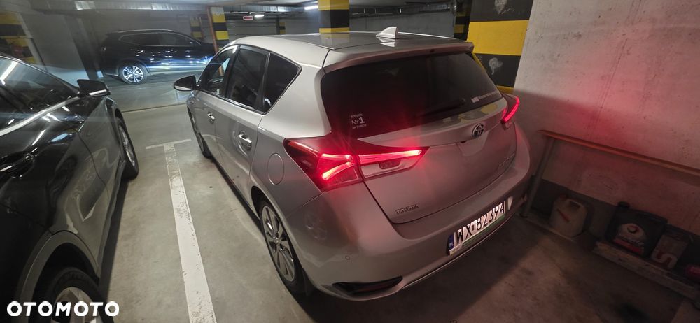 Toyota Auris - 37