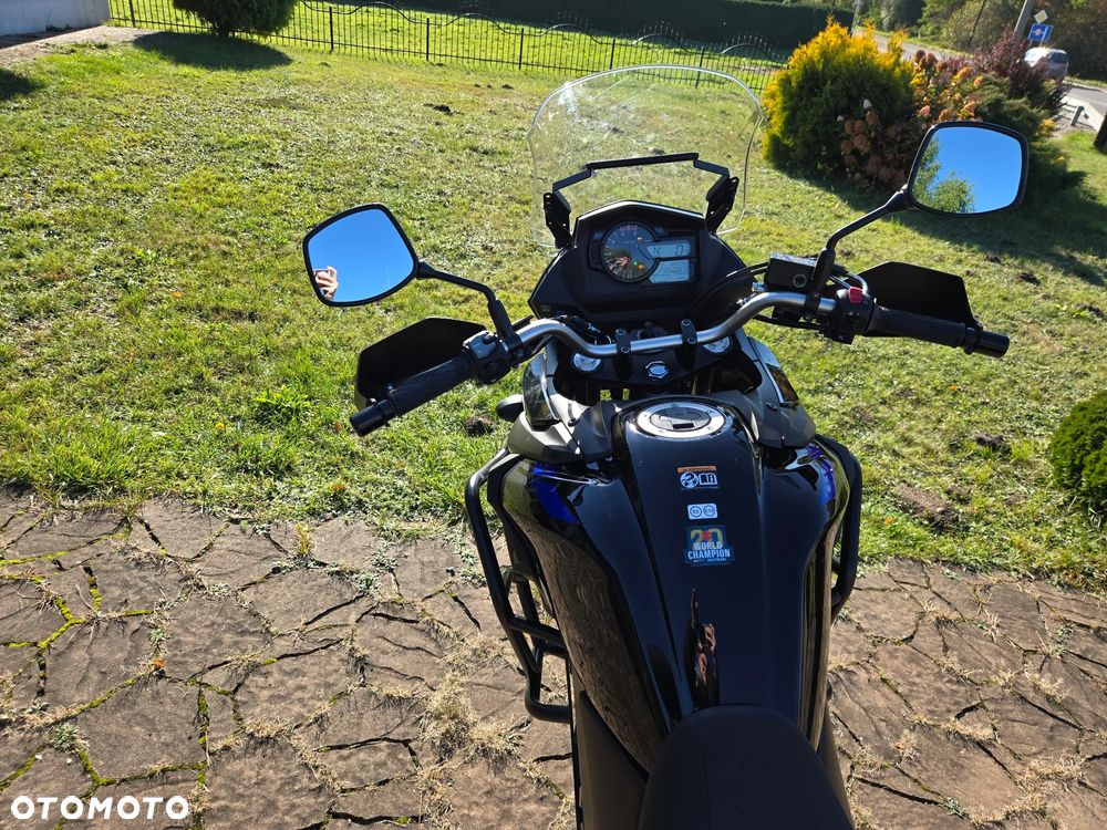 Suzuki V-STROM - 23