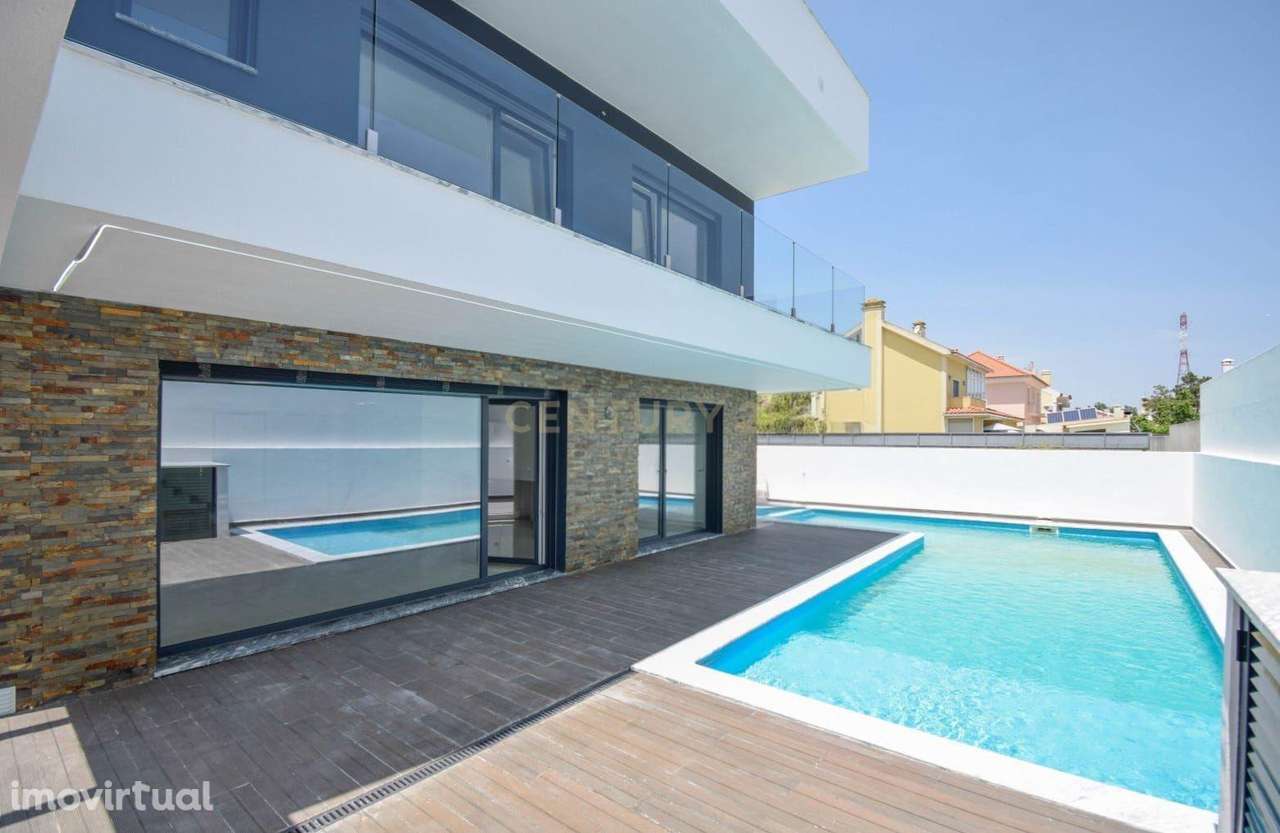 Moradia Nova T4 em Corroios, Seixal - 750.000€ - Grande imagem: 2/21