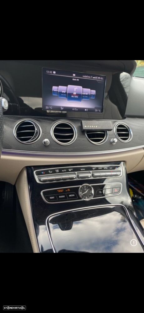 Mercedes-Benz E 220 BlueTEC 9G-TRONIC Edition - 7