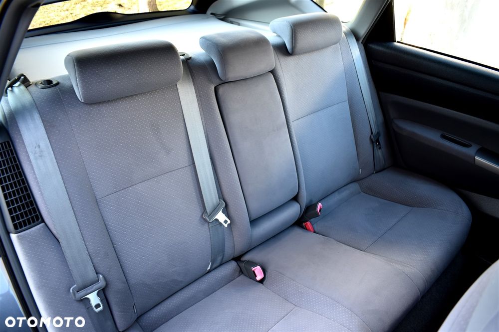 Toyota Prius 1.5 VVT-i Sol (nav) - 17