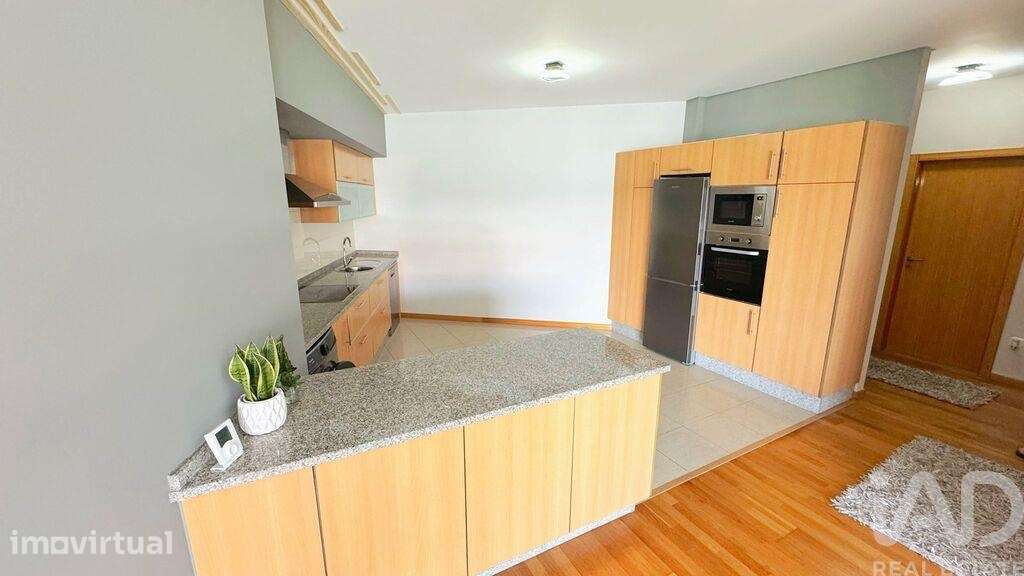 Apartamento T2 em Mazedo e Cortes de 90 m2 - Grande imagem: 4/14