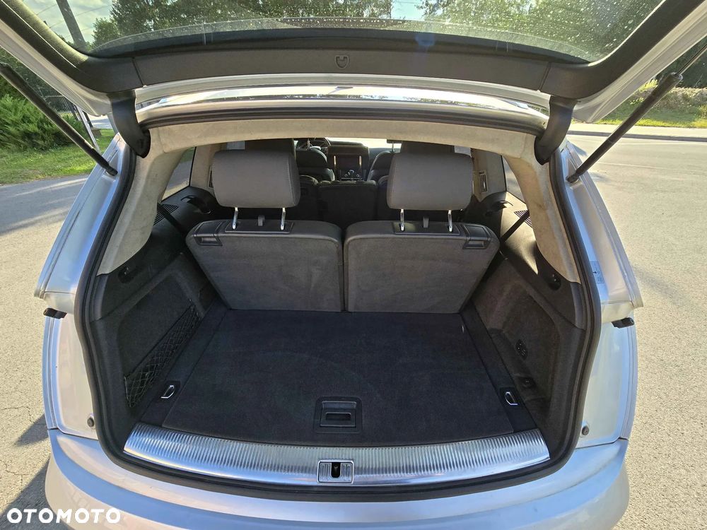 Audi Q7 - 11