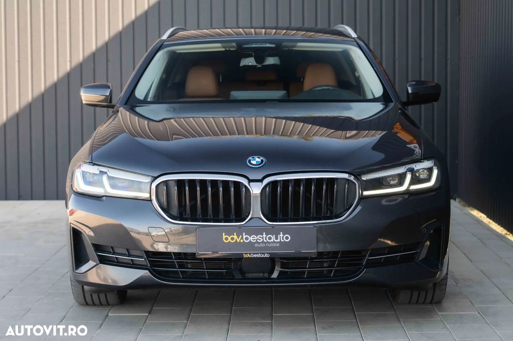 BMW Seria 5 530e xDrive Aut. Luxury Line - 4