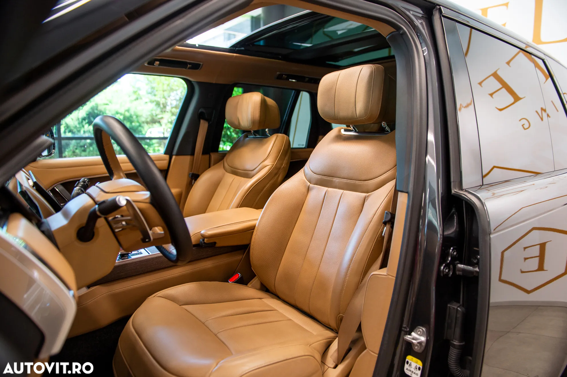 Land Rover Range Rover - 14