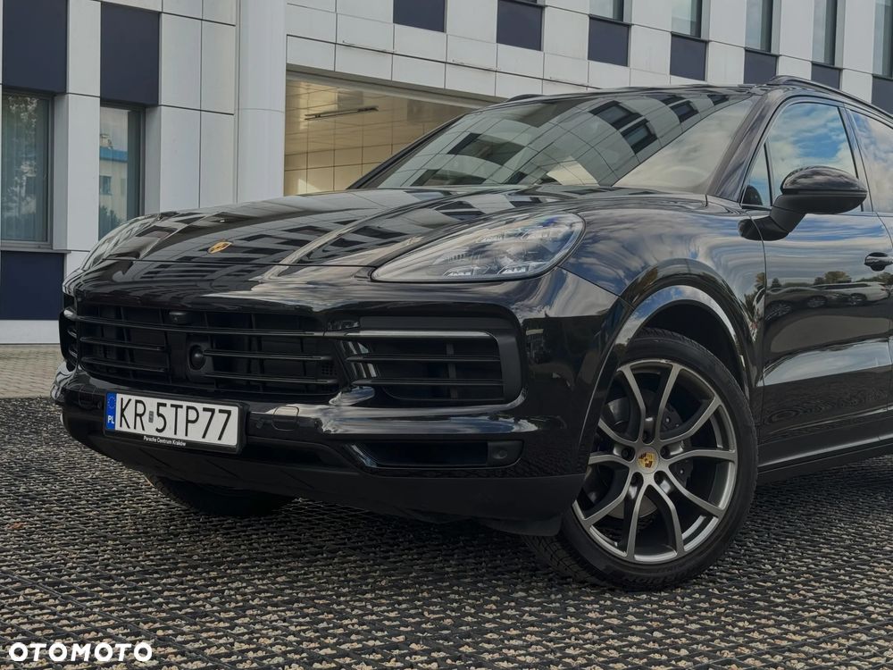 Porsche Cayenne - 2