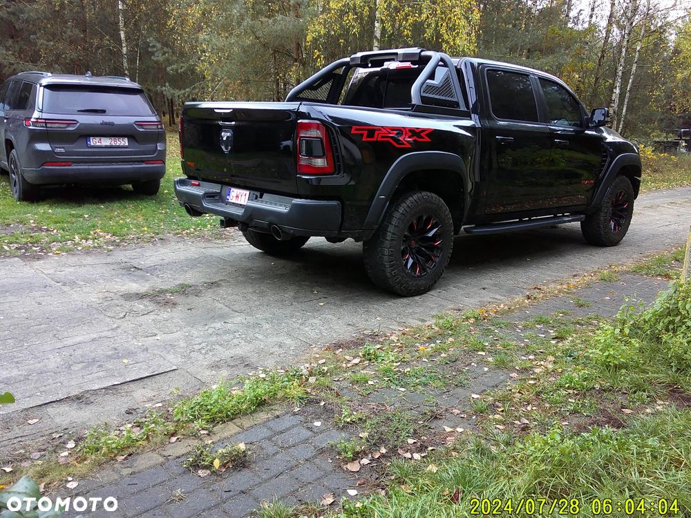 Dodge RAM 5.7 4x4 - 7