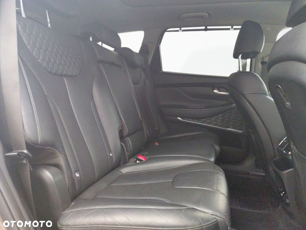 Hyundai Santa Fe - 22