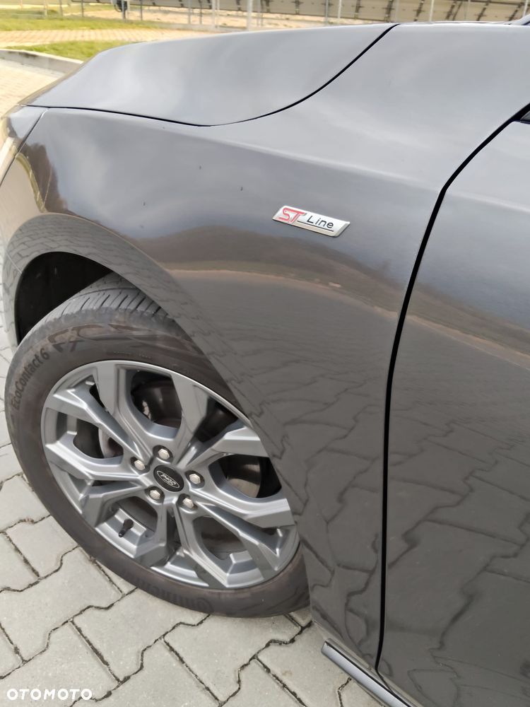 Ford Focus 1.0 EcoBoost Hybrid ST-LINE - 6