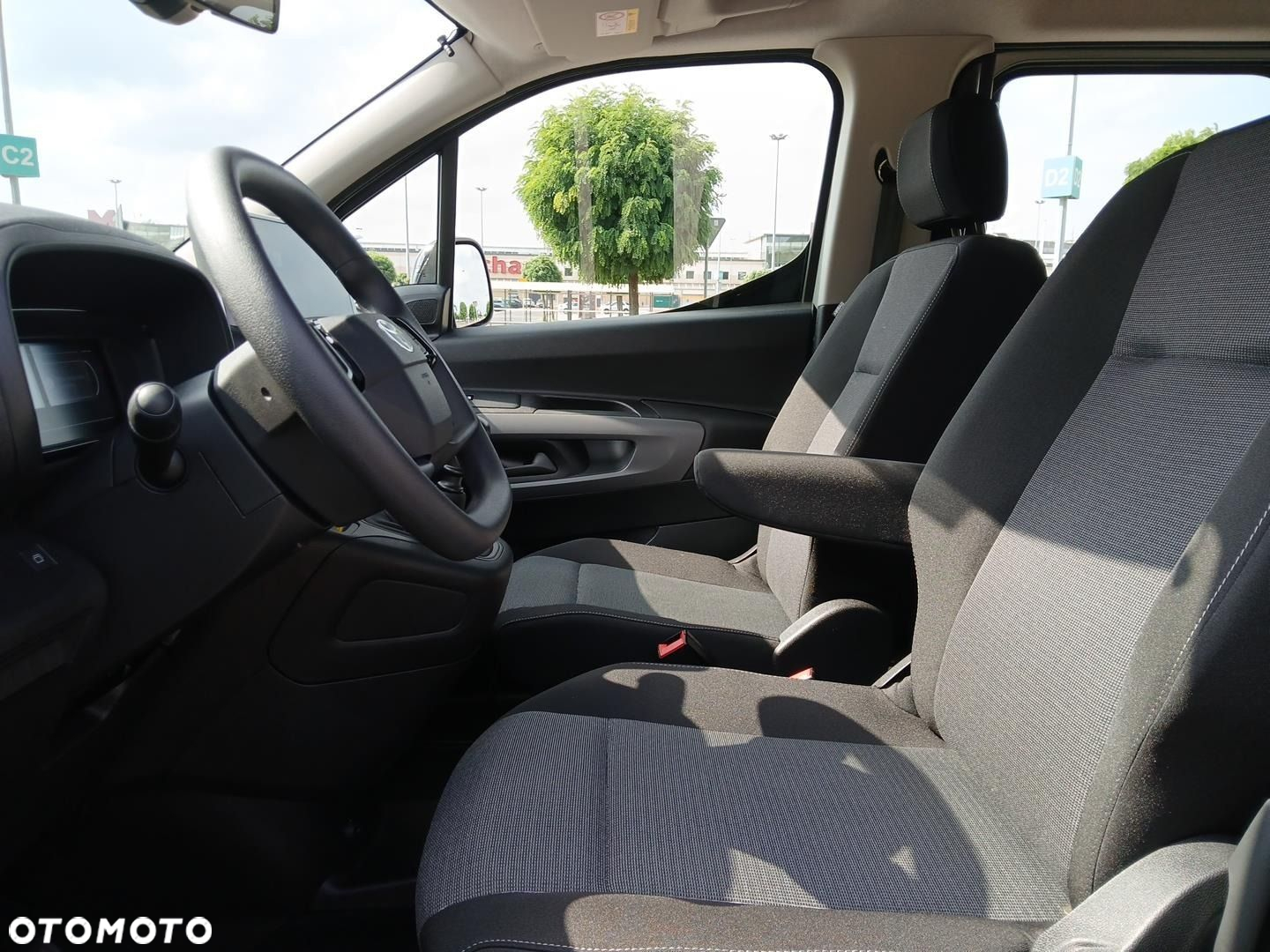 Toyota Proace City Verso 1.5 D-4D Business - 18