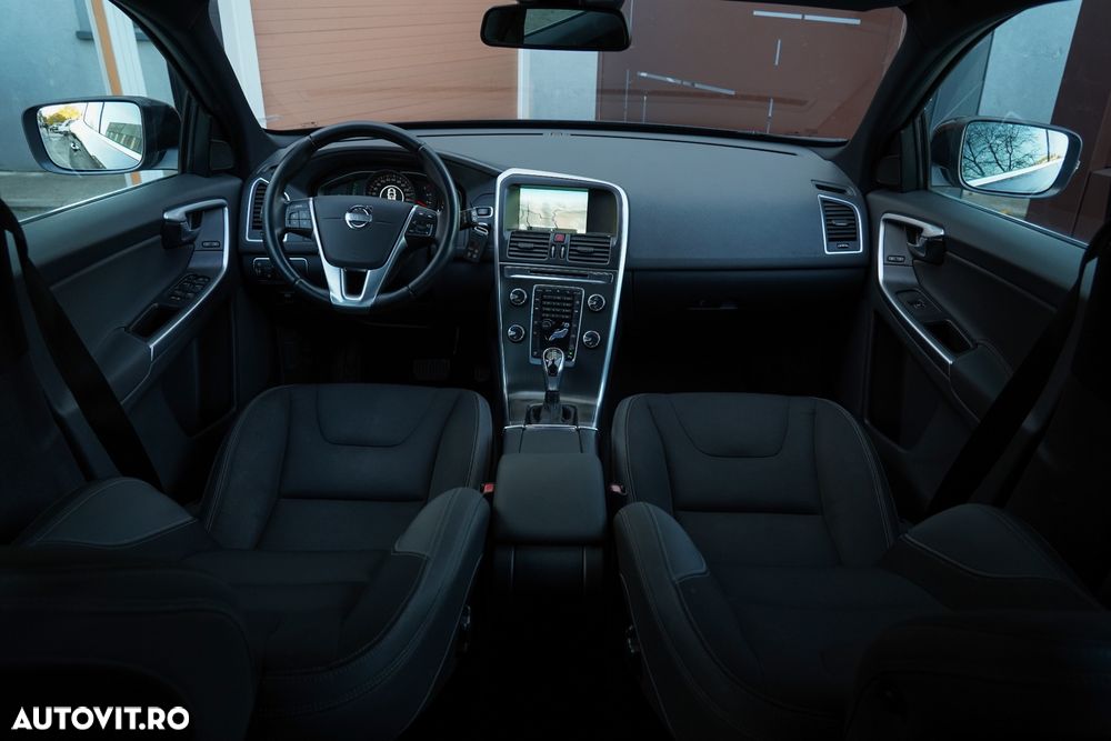 Volvo XC 60 D5 AWD Aut. Summum - 5