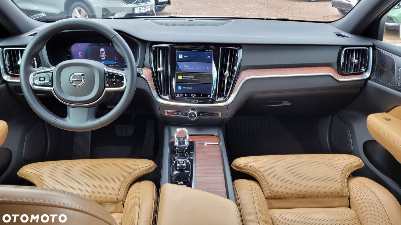 Volvo V60 Cross Country - 23