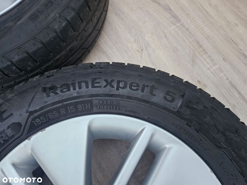 toyota auris ii 13-17 corolla e18 koła felgi aluminiowe 15'' - 7
