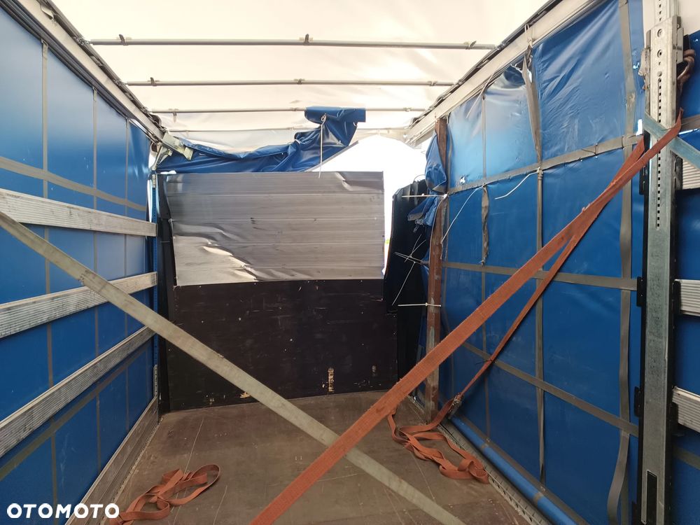 Schmitz Cargobull standard 69000 netto - 11