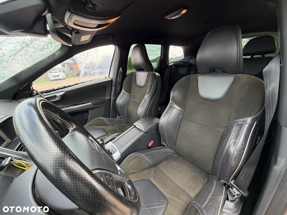 Volvo XC 60 D3 Drive-E R-Design Kinetic - 10